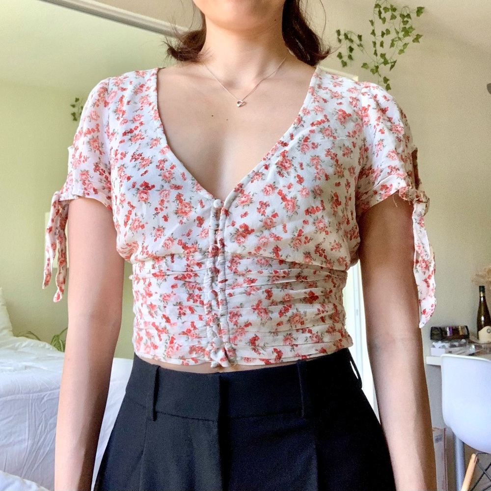Cropped Floral Top